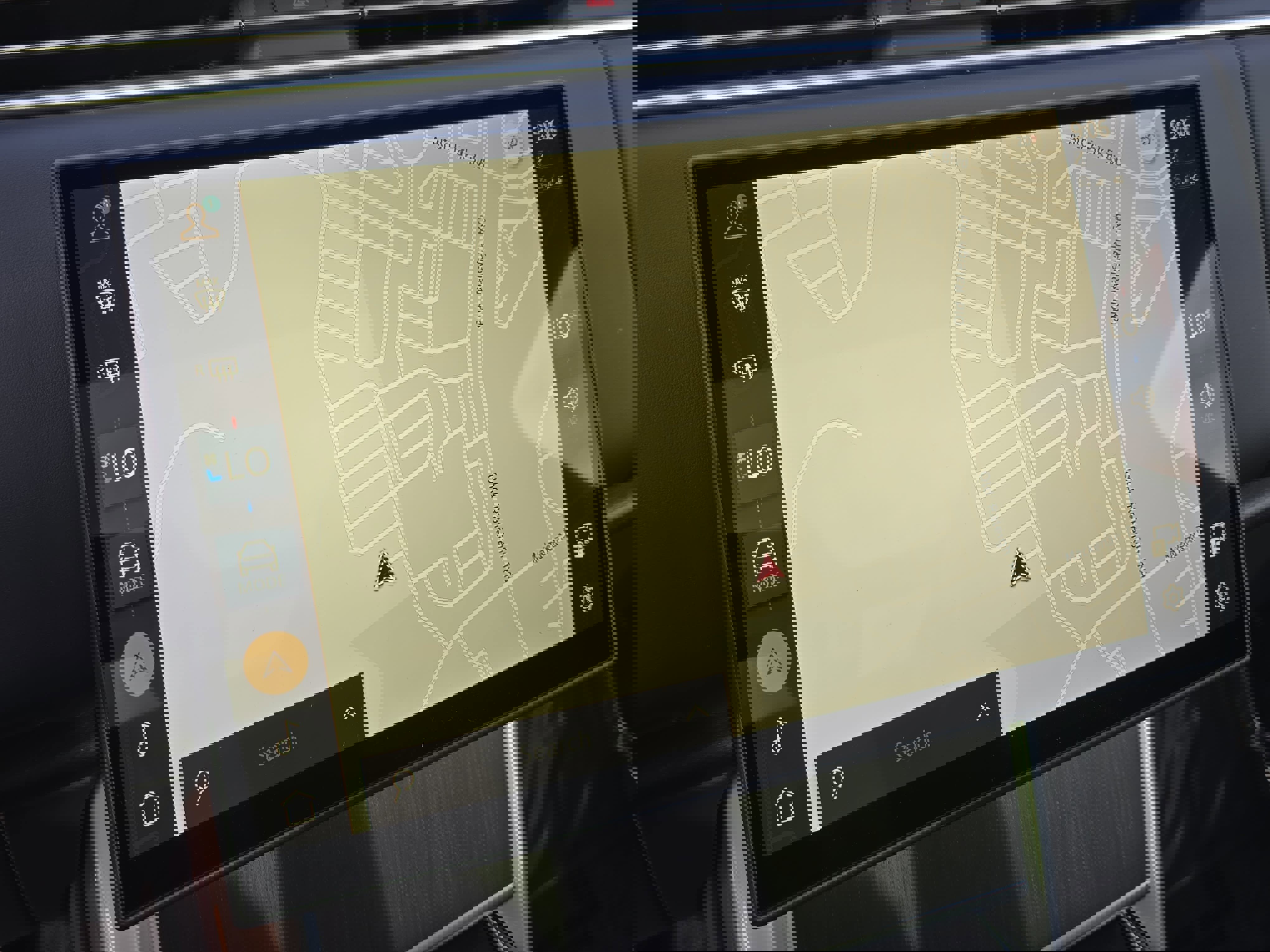 Used 2025 Land Rover Range Rover Long Wheelbase SE image 22