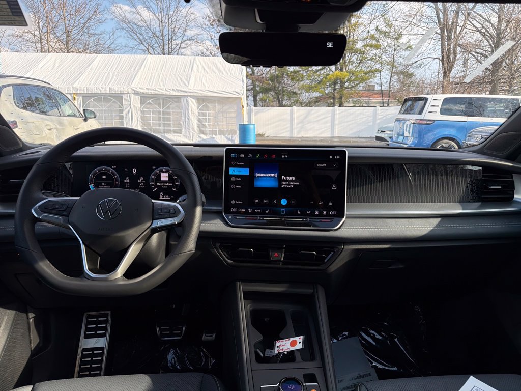 Used 2026 Volkswagen Tiguan SE R-Line AWD/4WD image 13