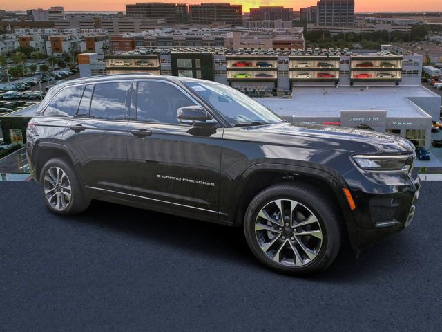 New 2025 Jeep Grand Cherokee Overland w/ Adv Protech Group III image 1