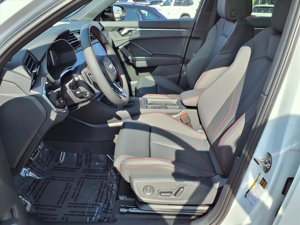 New 2025 Audi Q3 2.0T Premium Plus image 4