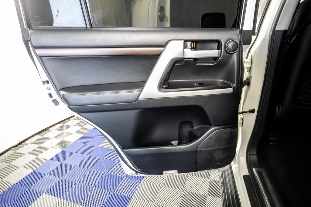 Used 2019 Toyota Land Cruiser AWD/4WD image 16