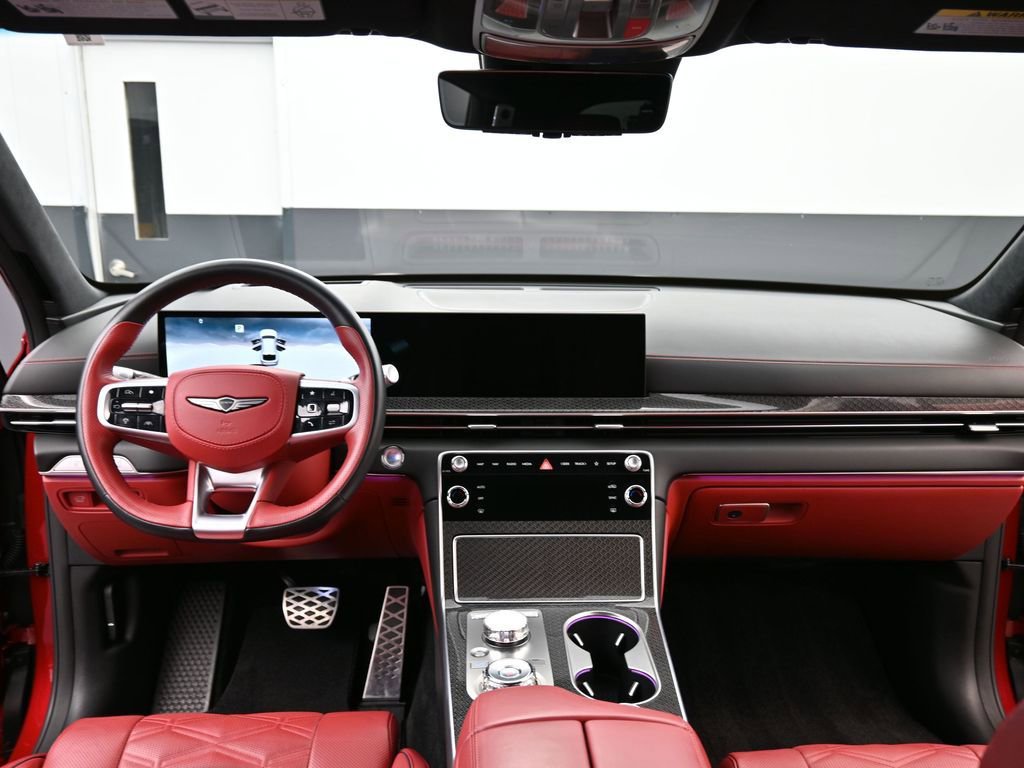 Used 2025 Genesis GV80 3.5T e-SC image 9