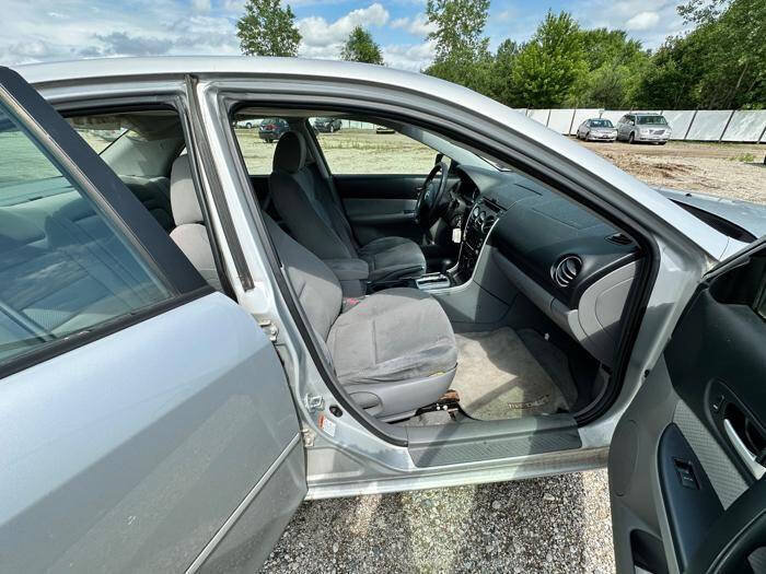 Used 2006 MAZDA MAZDA6 i w/ Convenience Pkg FWD image 29