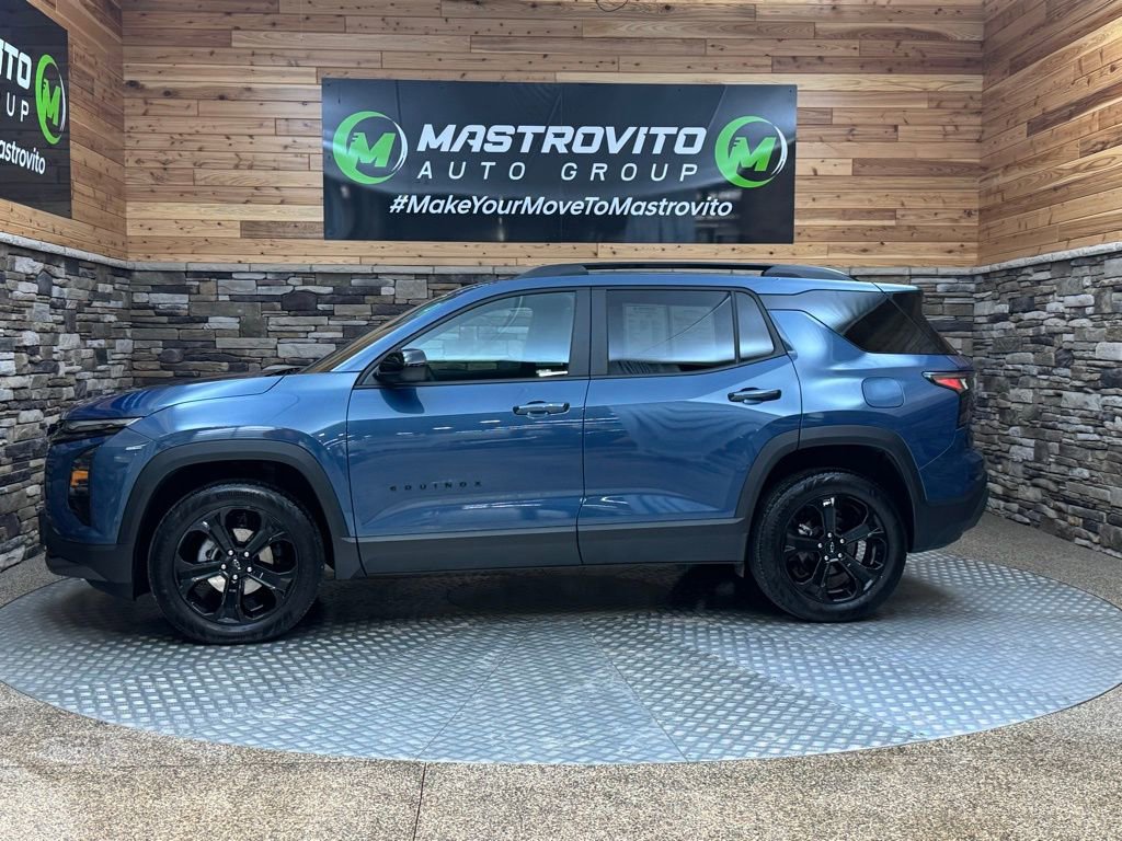 Used 2025 Chevrolet Equinox LT w/ Midnight Edition image 6