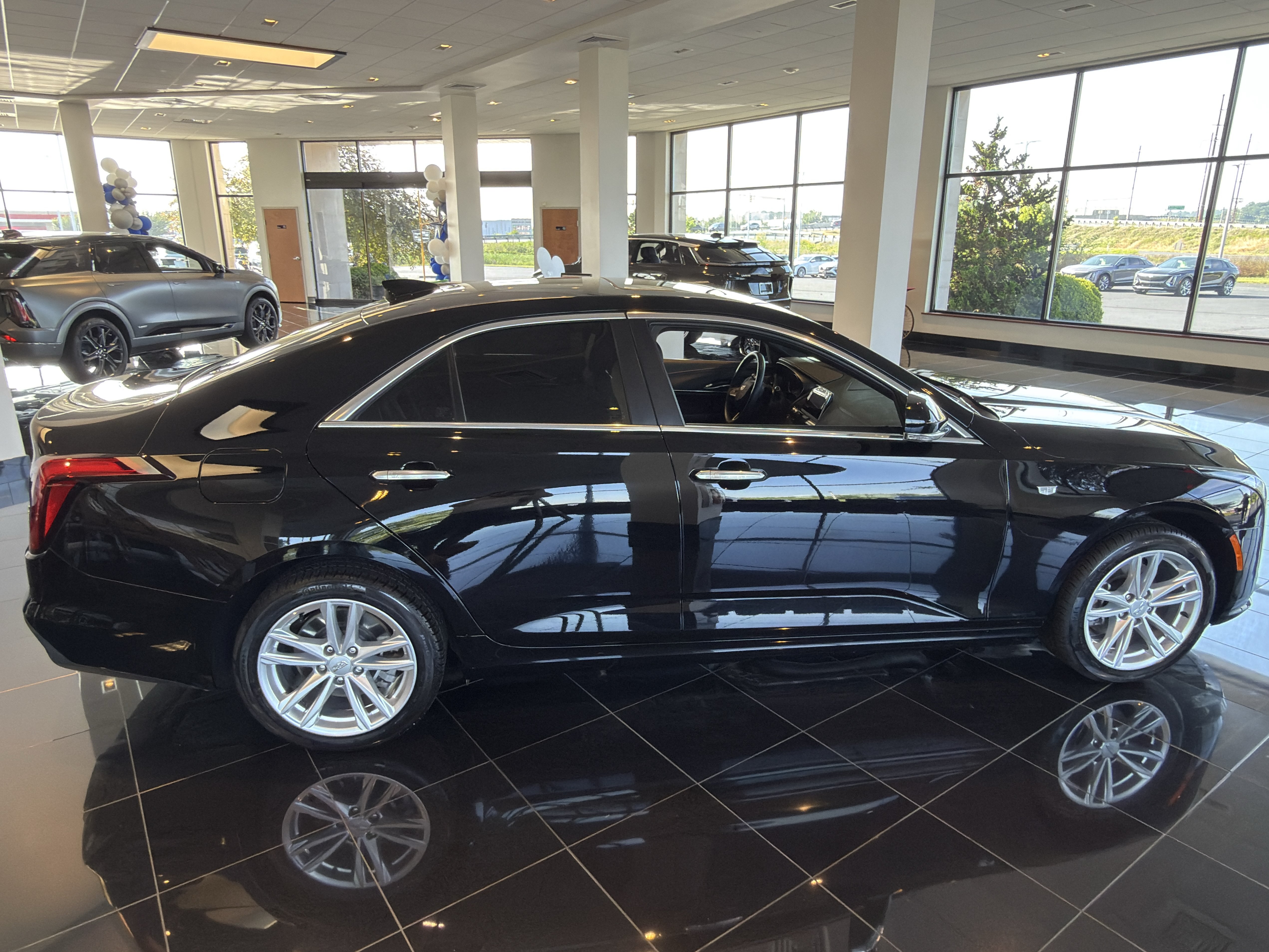 Certified 2023 Cadillac CT4 Luxury w/ Sun And Sound Package AWD/4WD image 7