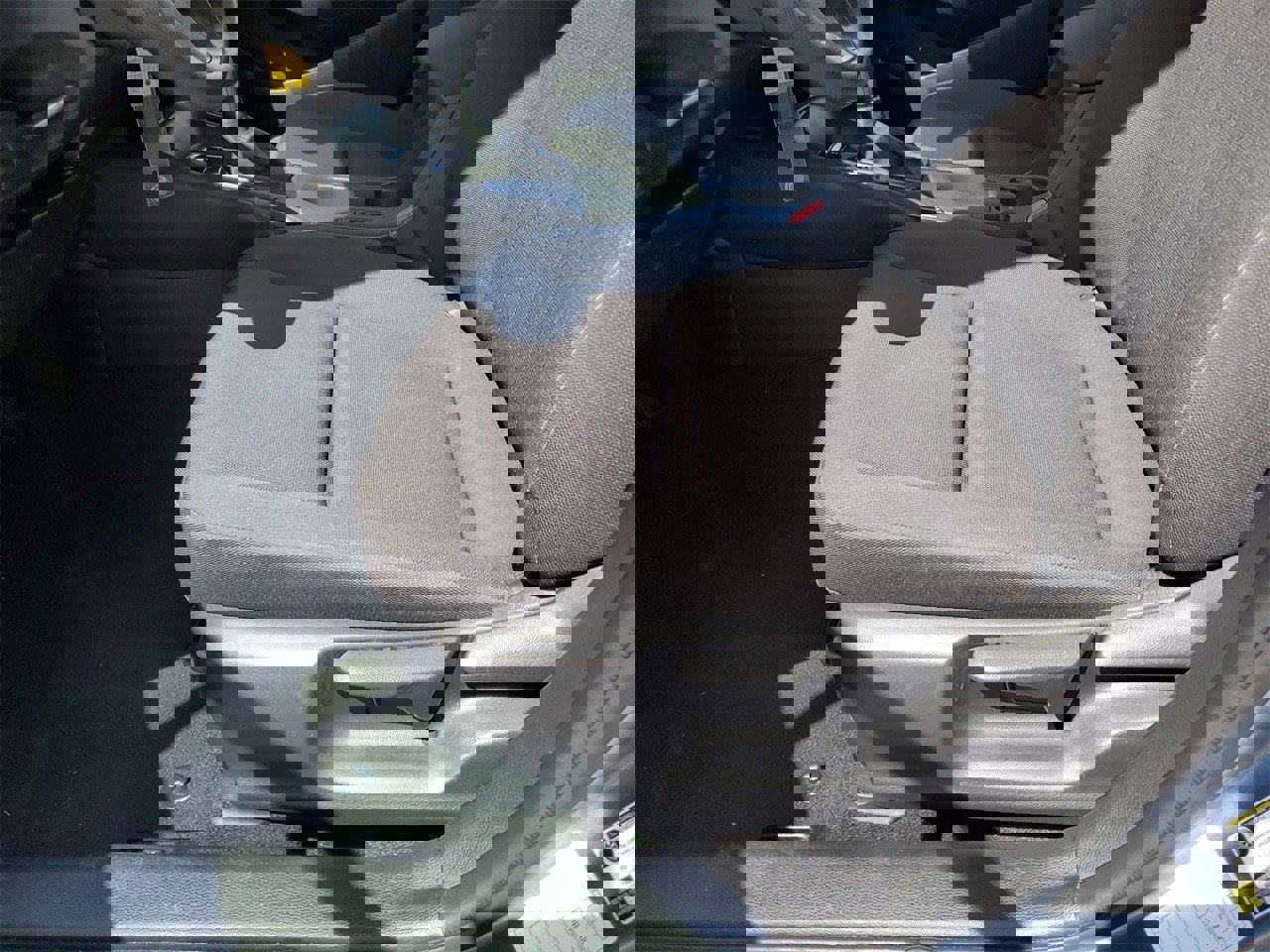 Used 2024 Toyota Corolla LE image 17