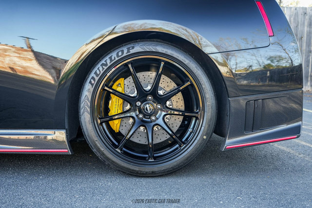 Used 2023 Nissan GT-R NISMO w/ Floor Mat Package AWD/4WD image 5