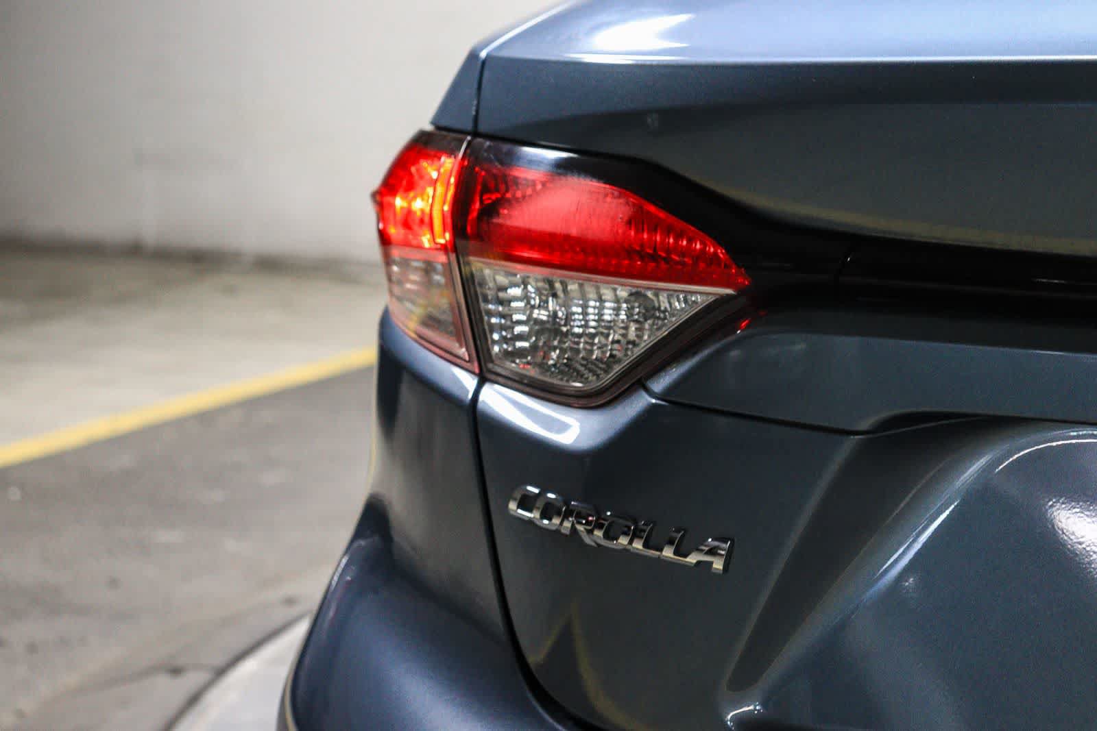 Certified 2025 Toyota Corolla LE FWD image 12