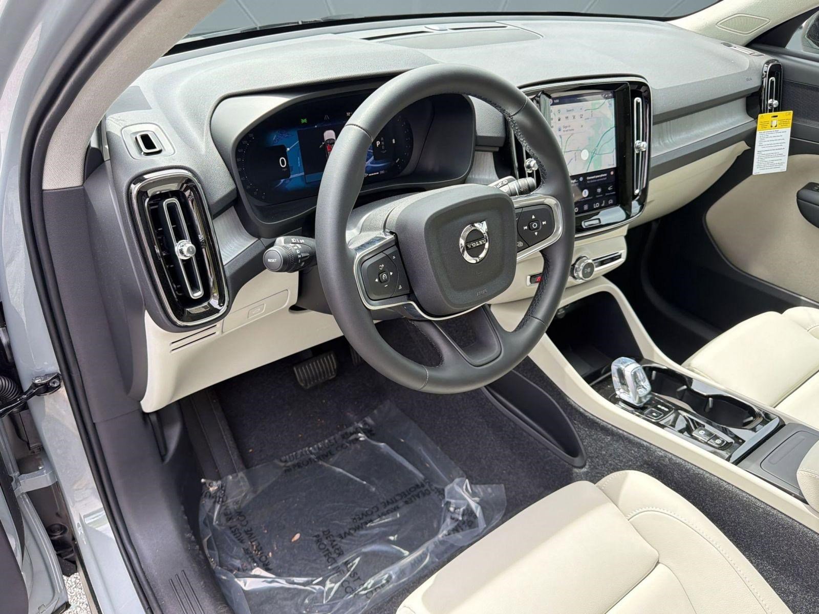 New 2026 Volvo XC40 B5 Plus w/ Protection Package Premier AWD/4WD image 3