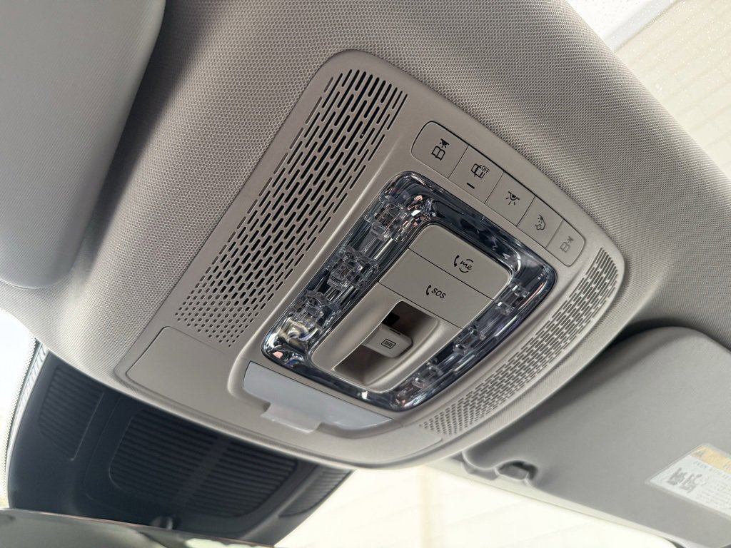 Used 2026 Mercedes-Benz GLS 450 4MATIC image 29