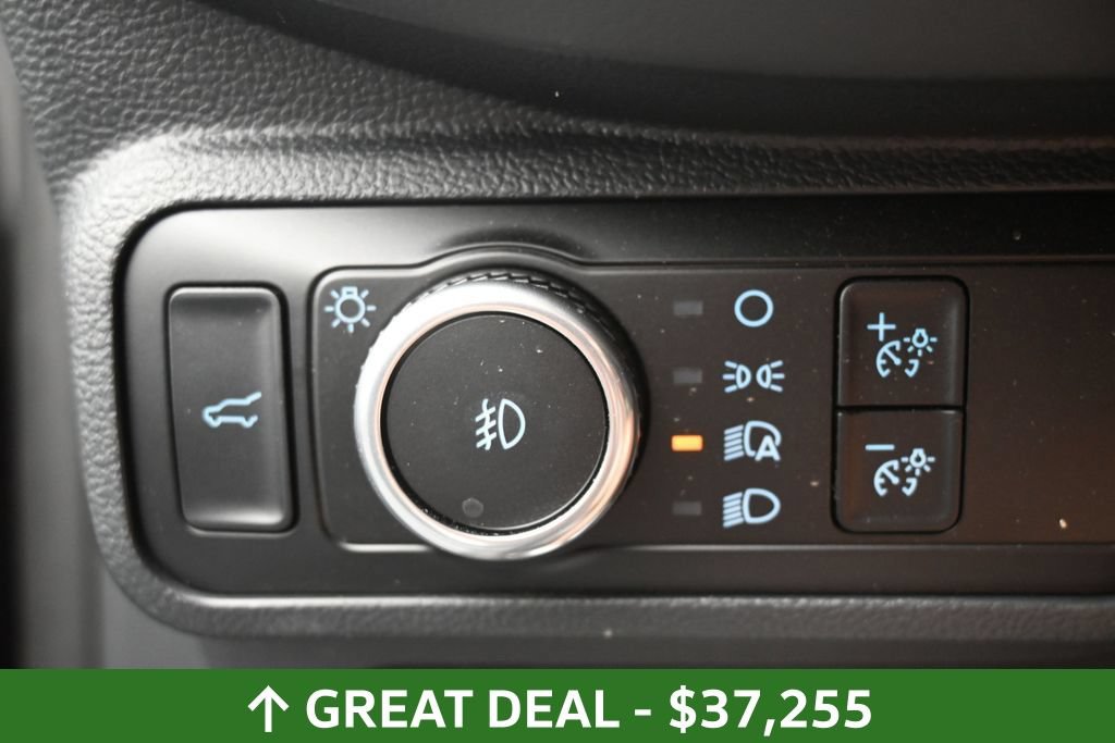 Used 2025 Ford Explorer Active w/ Active Comfort Package AWD/4WD image 23