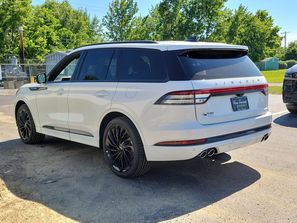 New 2026 Lincoln Aviator Reserve AWD/4WD image 6
