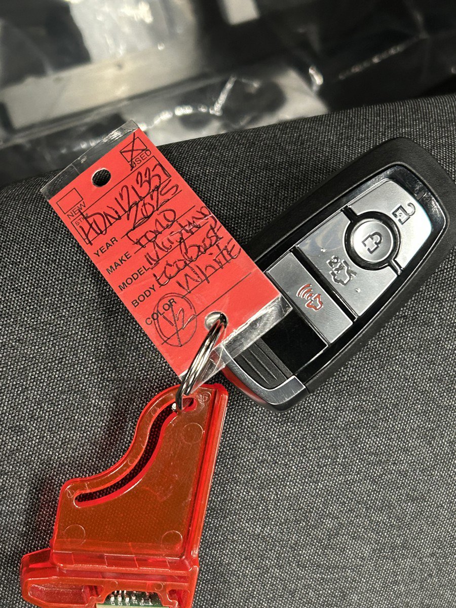 Used 2025 Ford Mustang Coupe image 22