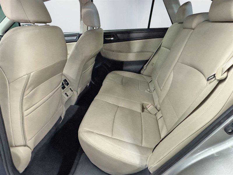Used 2019 Subaru Outback 3.6R Limited image 21