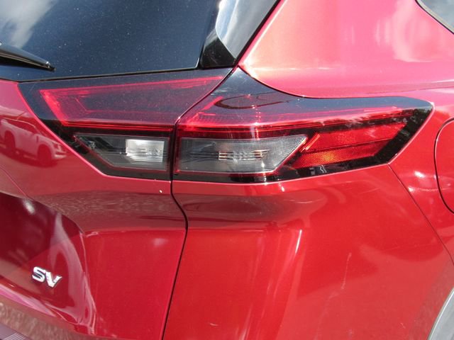 Certified 2021 Nissan Rogue SV image 12