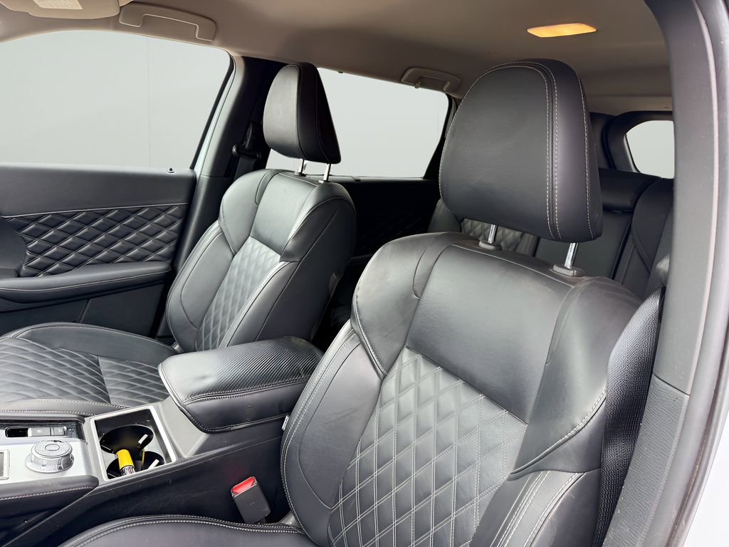 Used 2024 Mitsubishi Outlander SEL AWD/4WD image 10