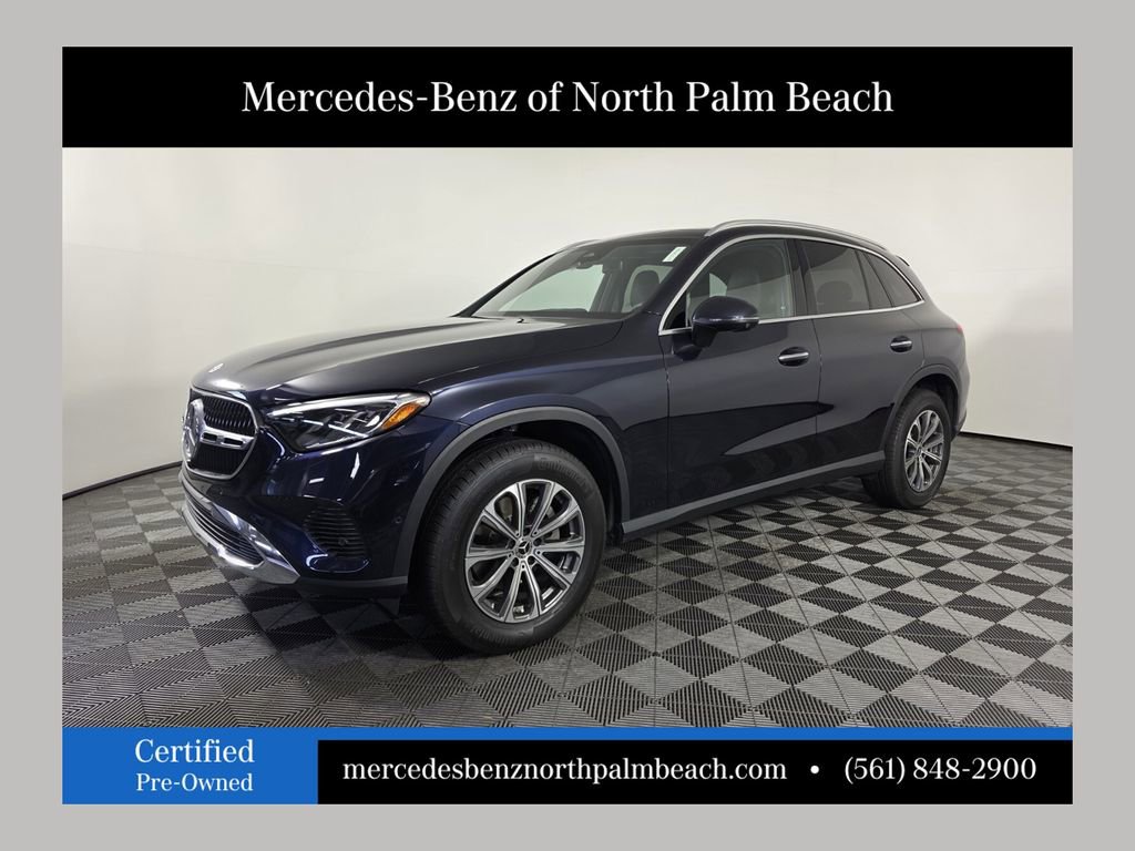 Used 2024 Mercedes-Benz GLC 300 4MATIC image 1