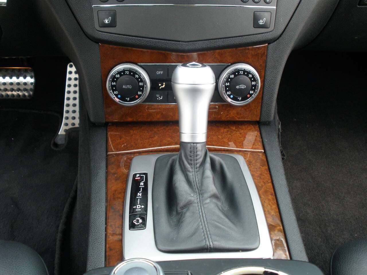 Used 2010 Mercedes-Benz C 300 4MATIC Sedan image 36