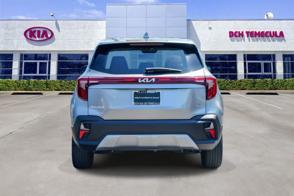 Certified 2024 Kia Seltos LX AWD/4WD image 5
