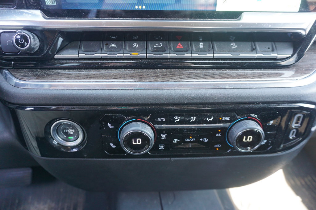 Used 2024 Chevrolet Silverado 1500 LT AWD/4WD image 12