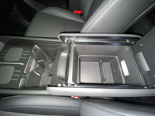 Used 2025 Hyundai Santa Fe SEL FWD image 21