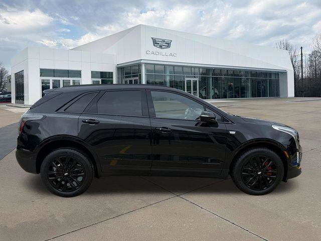 New 2026 Cadillac XT5 Sportv w/ LPO, Onyx Lite Package image 2