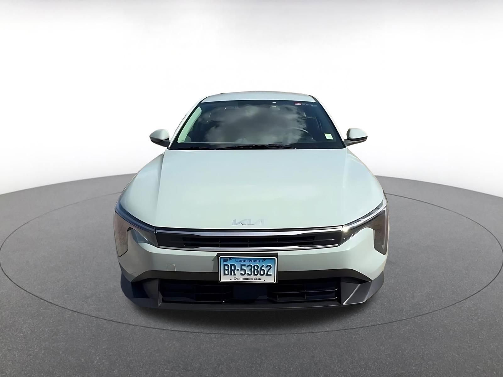 Used 2025 Kia K4 FWD image 4