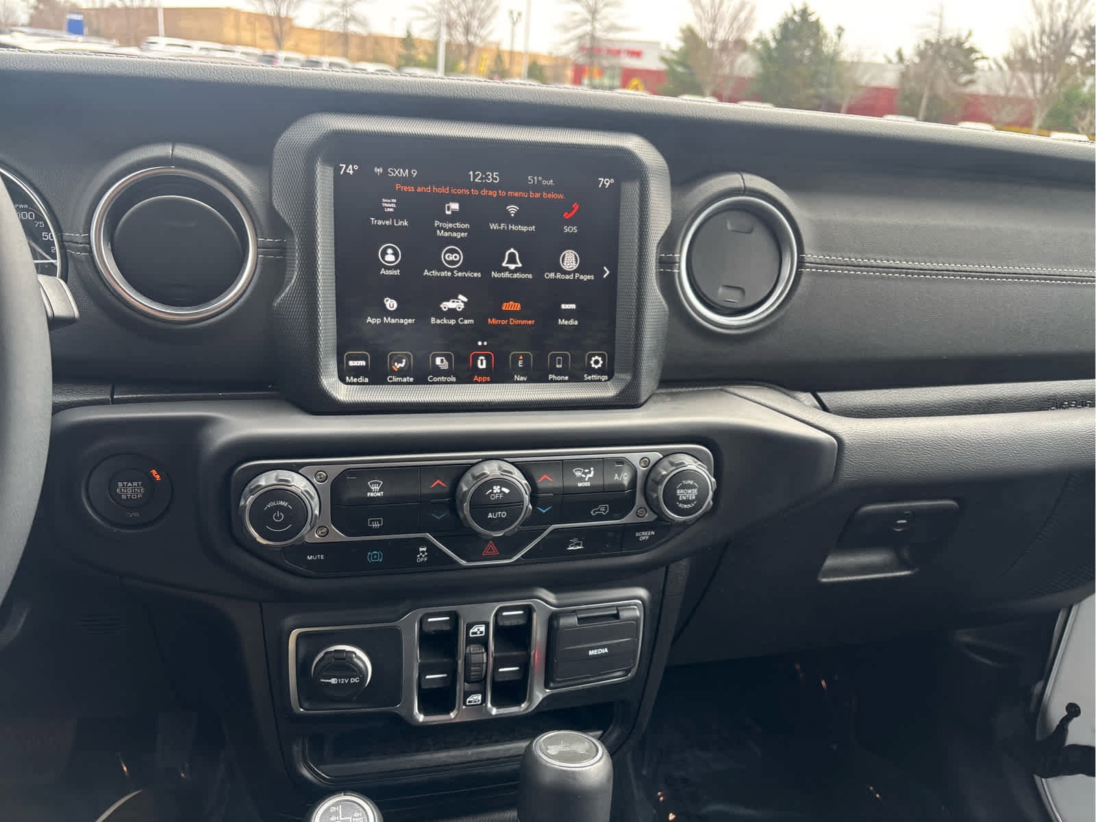 Used 2023 Jeep Wrangler Sahara image 12