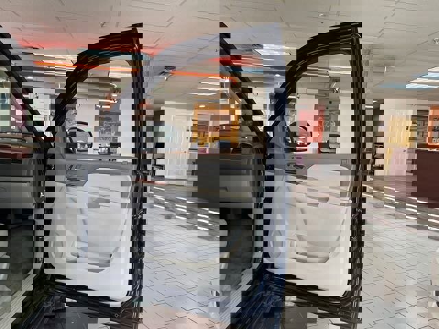 Used 2013 Chevrolet Tahoe LT w/ Luxury Package image 15