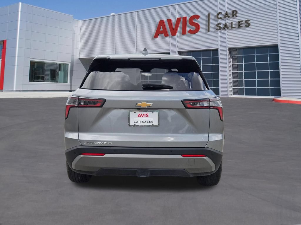 Used 2025 Chevrolet Equinox LT AWD/4WD image 7