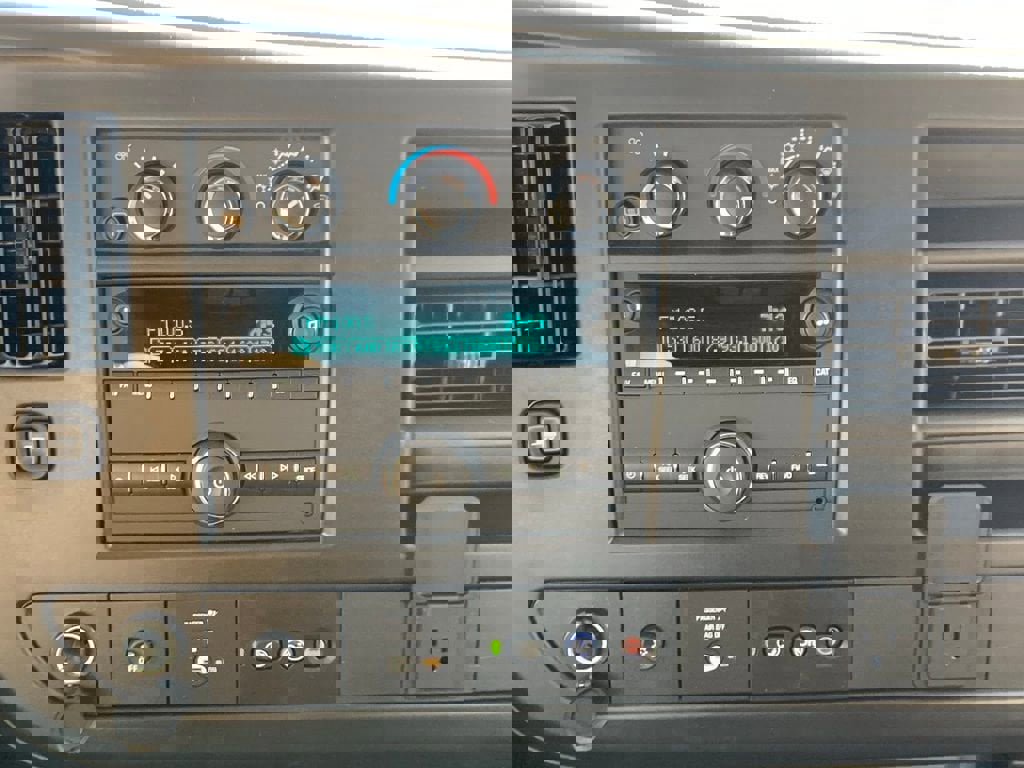 New 2025 Chevrolet Express 2500 RWD image 13