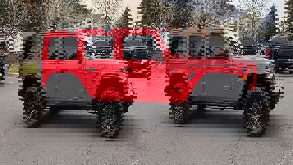 Used 2022 Jeep Wrangler Unlimited Rubicon w/ Cold Weather Group image 2