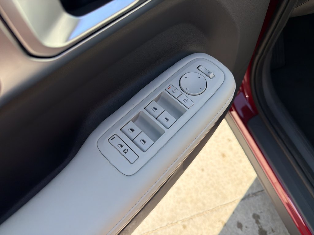 New 2027 Hyundai Santa Fe SEL AWD/4WD image 16