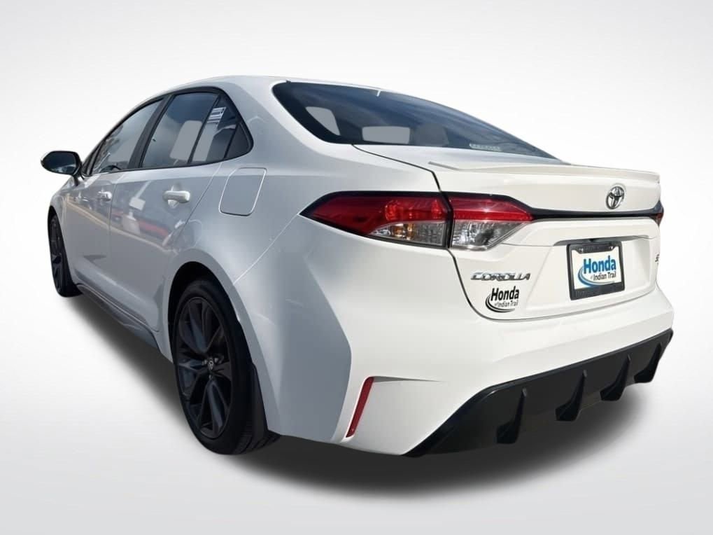 Used 2024 Toyota Corolla SE image 9