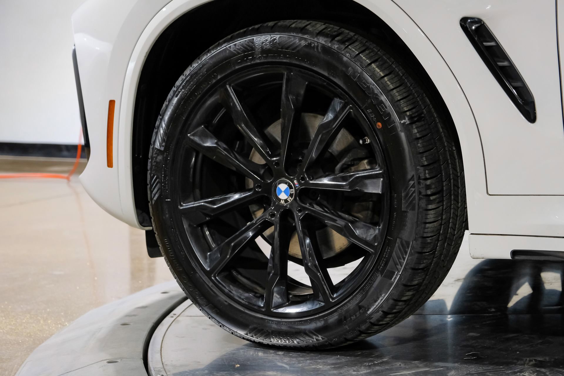 Used 2023 BMW X3 sDrive30i w/ M Sport Package image 61