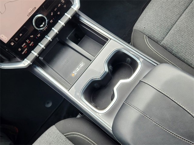 Used 2025 GMC Acadia Elevation image 25