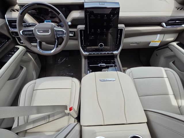 New 2026 GMC Yukon XL Denali w/ Denali Reserve Package AWD/4WD image 8