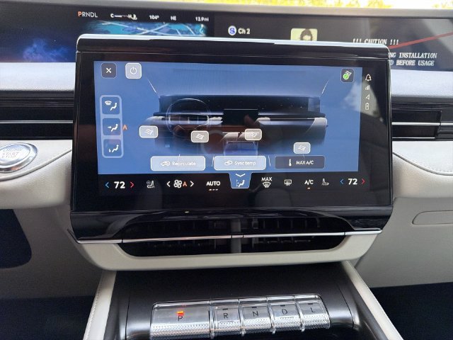 New 2026 Lincoln Nautilus Reserve AWD/4WD image 19