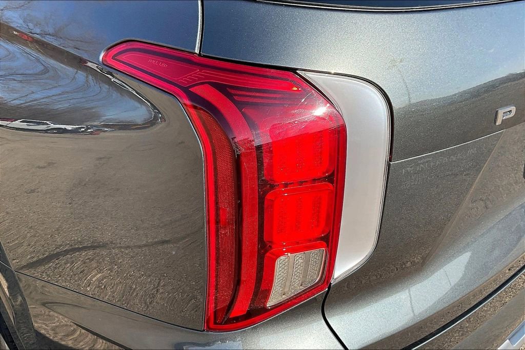 Used 2022 Hyundai Palisade Calligraphy image 23