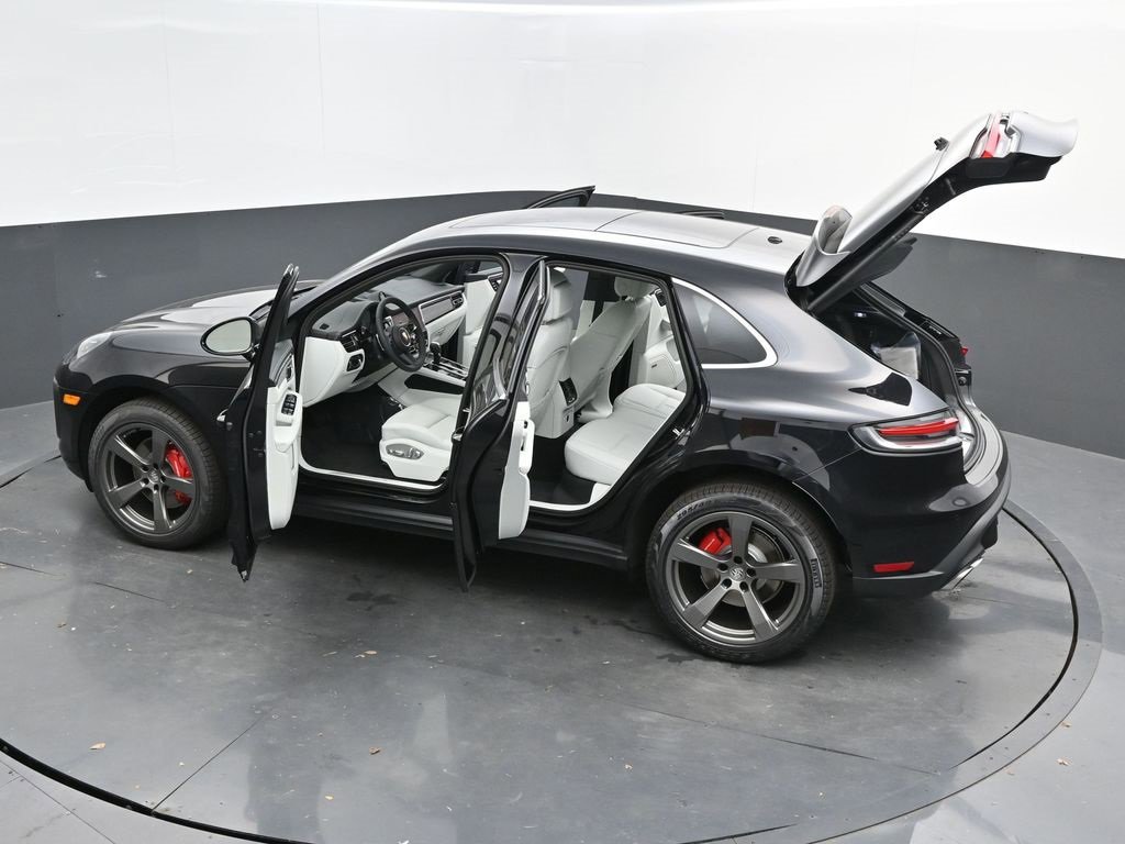 New 2025 Porsche Macan S image 49