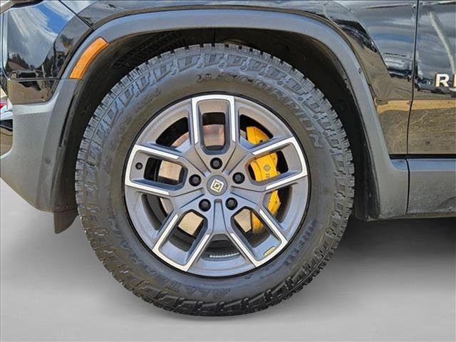 Used 2023 Rivian R1S Adventure Quad AWD/4WD image 25
