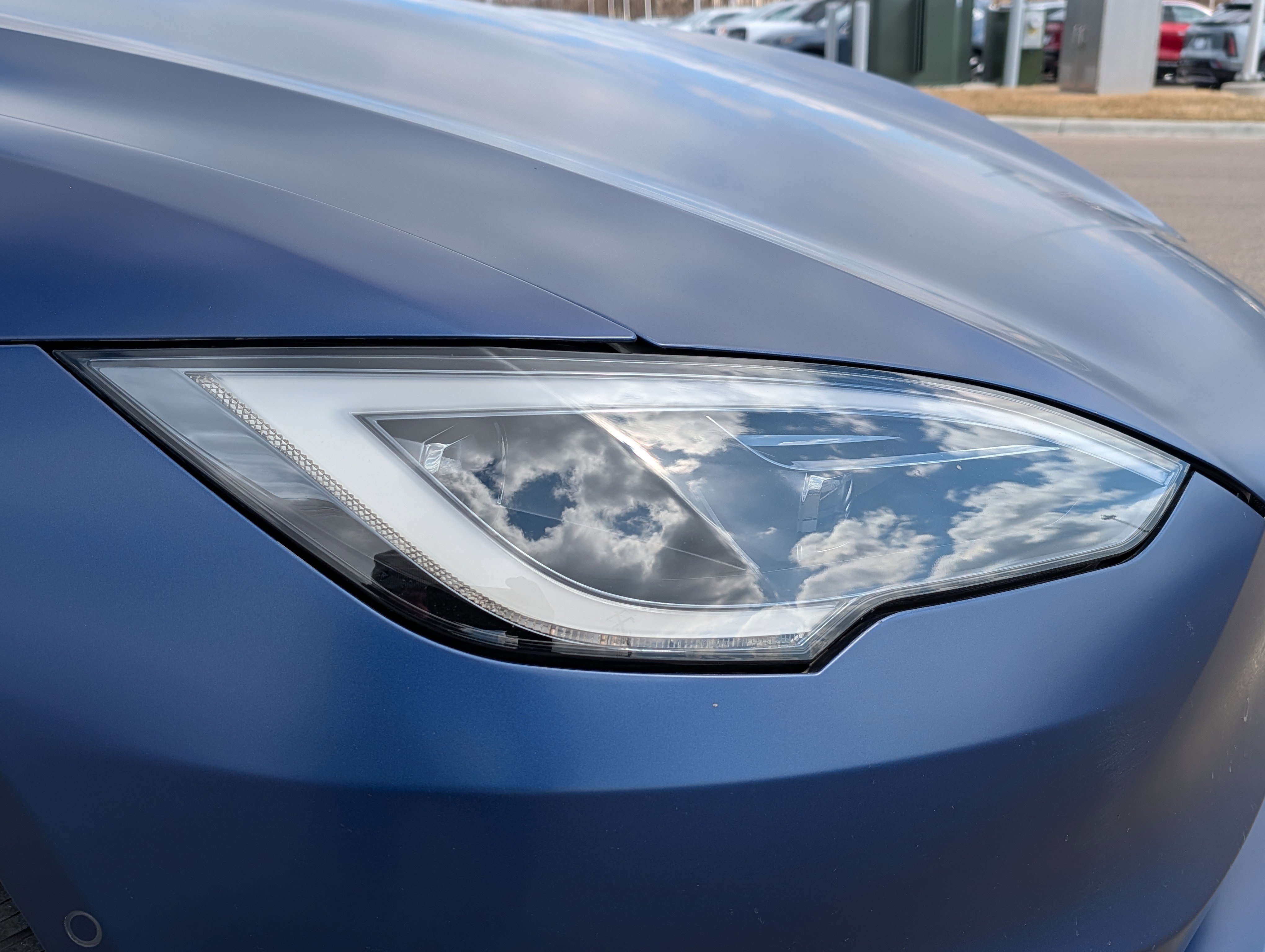 Used 2022 Tesla Model S Plaid image 16
