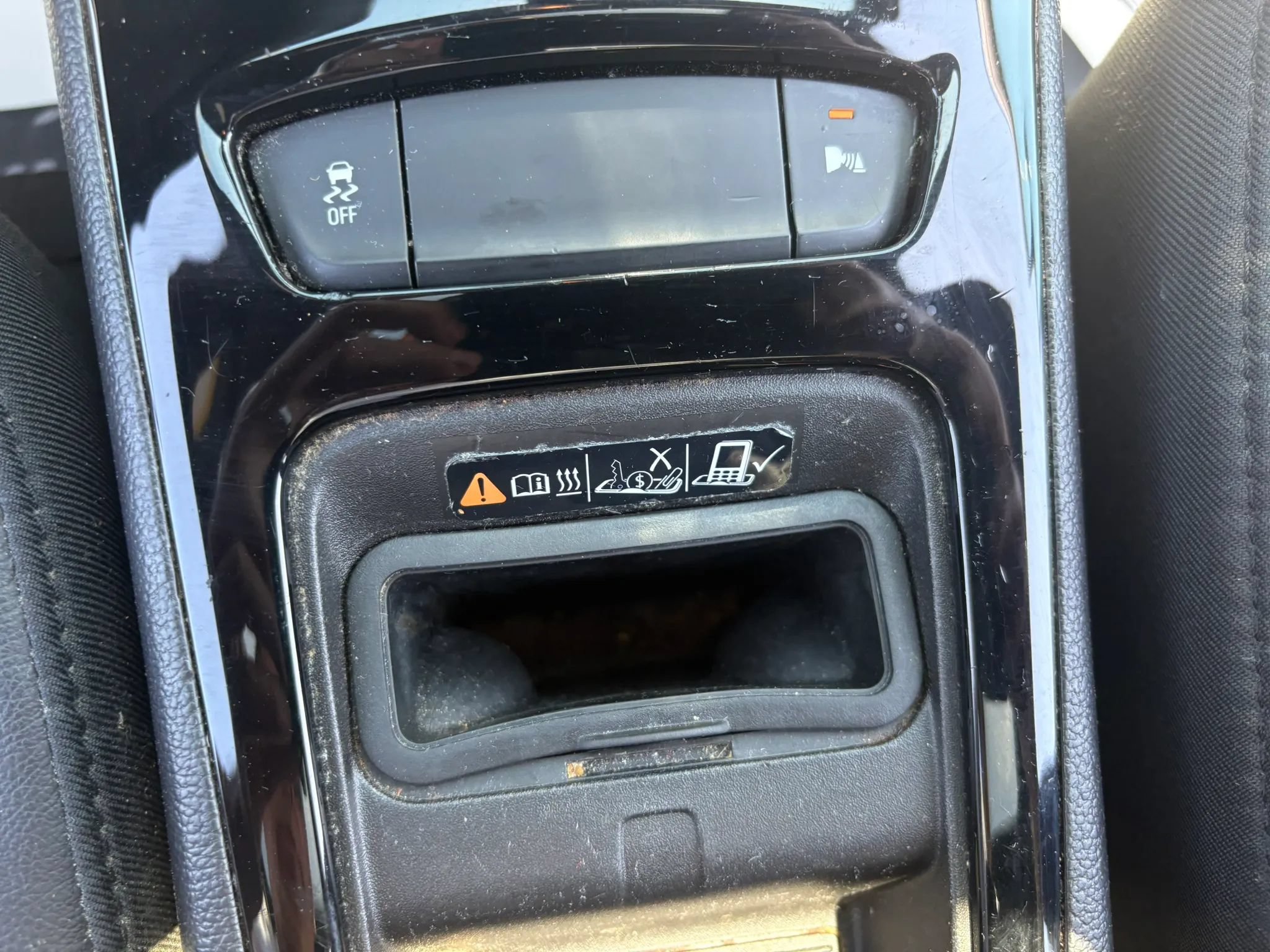 Used 2016 Chevrolet Cruze Premier FWD image 24