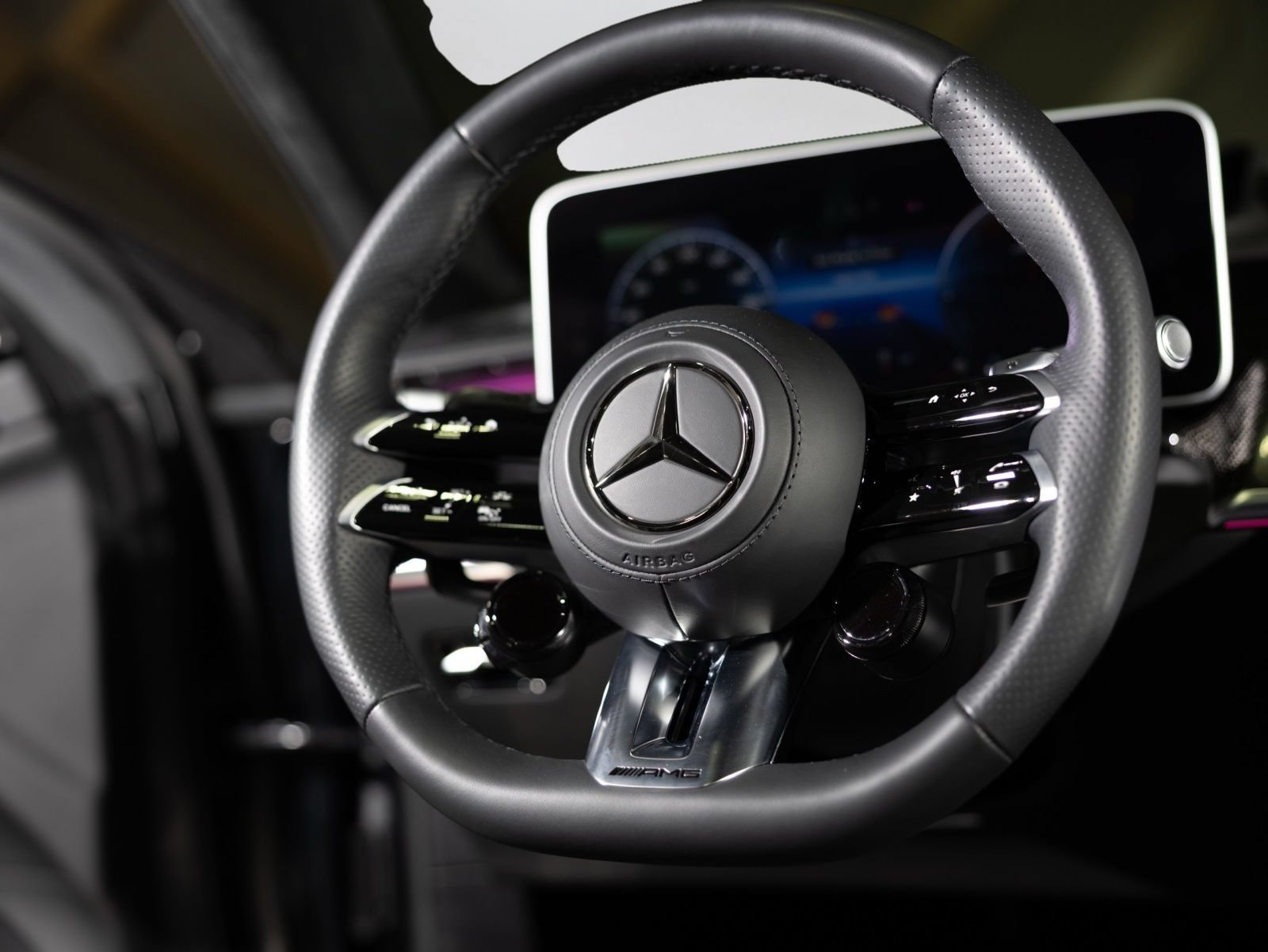 Used 2024 Mercedes-Benz S 63 AMG S image 28