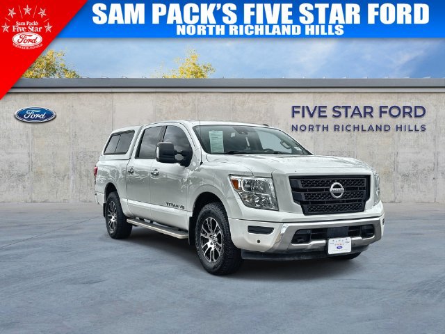 Used 2020 Nissan Titan SV w/ SV Convenience Package AWD/4WD image 1