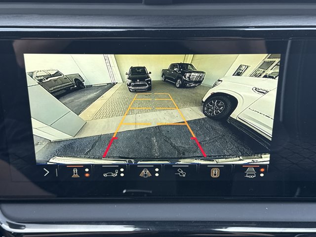 New 2026 GMC Sierra 1500 AT4X w/ LPO, Black Badging Package AWD/4WD image 9