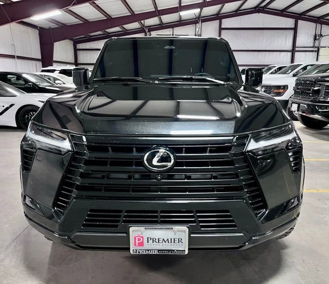 Used 2024 Lexus GX 550 w/ Cold Area Package AWD/4WD image 9