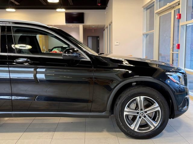 Used 2017 Mercedes-Benz GLC 300 4MATIC image 16