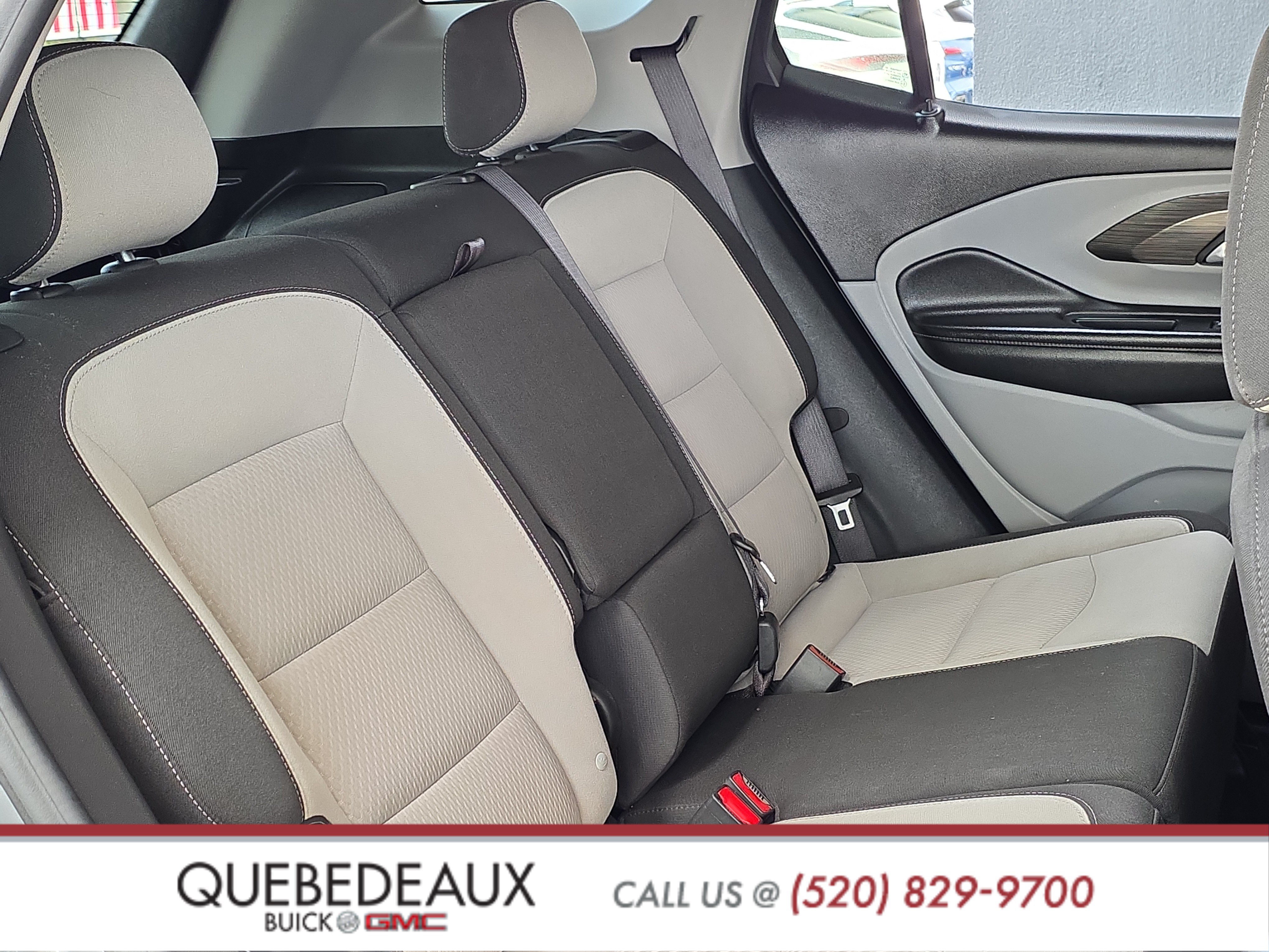 Used 2024 GMC Terrain SLE FWD image 27