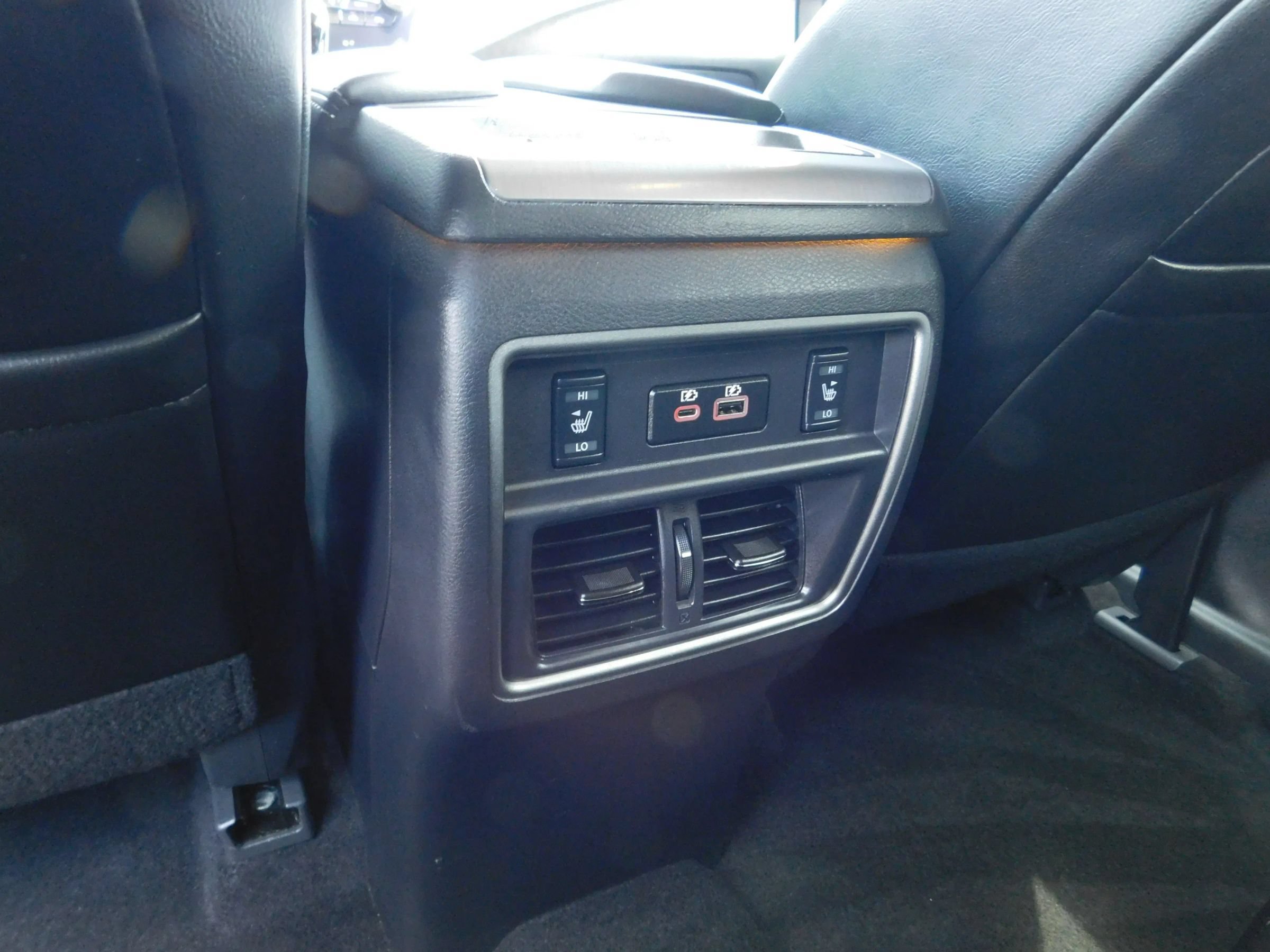 Used 2023 Nissan Murano SL FWD image 14
